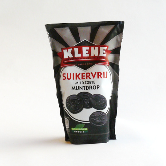 Mild liquorice coins with sweetener, dutch