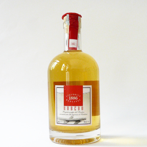 Liquorice - Beverages - Sweetwood grappa Rubedo 40% alc. 0,5l bottle - kadó