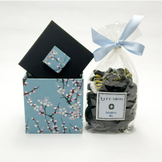 Liquorice - Mix - Japanese jewelry box - Cherry blossom - kadó