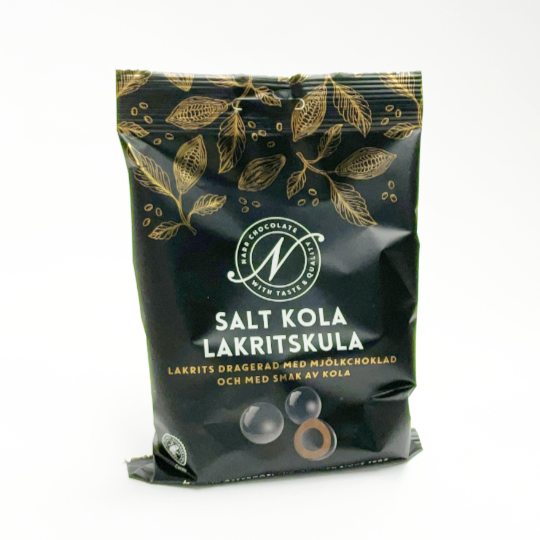 Bag with 120g liquorice kernel covered with choco-caramel, swedish
