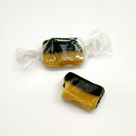 Soft liquorice toffee with the flavour of lemon, swedish