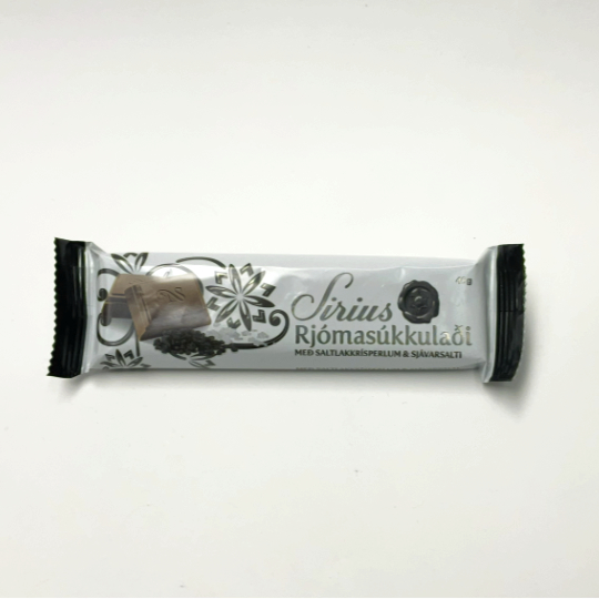 Riegel Lakritz-Schokolade mit Meersalzflakes, isländisch
