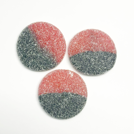 Liquorice coins with strawberry, dutch