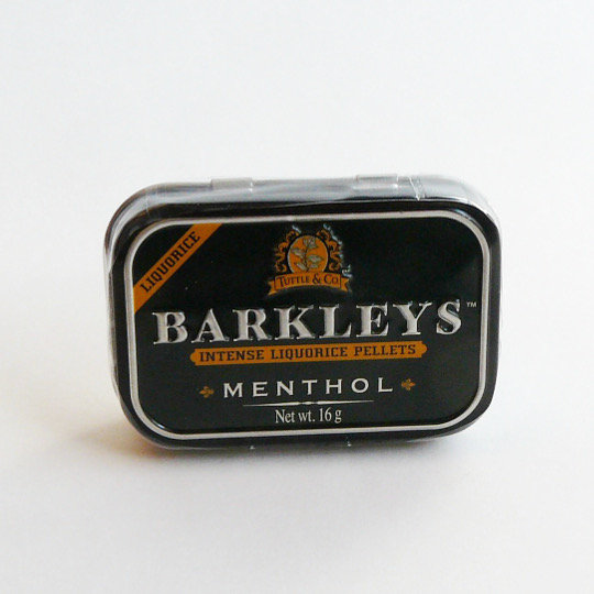 Tin of liquorice pastilles with mint, english