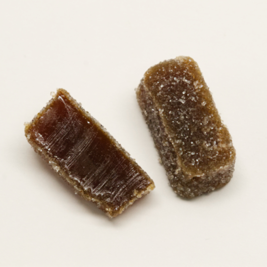 Soft liquorice with cinnamon, kado´s own recipe