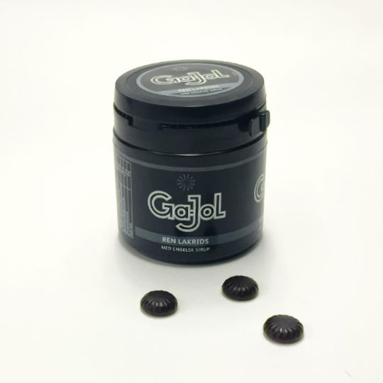 Aromatic liquorice pastilles with mint in a tin, danish