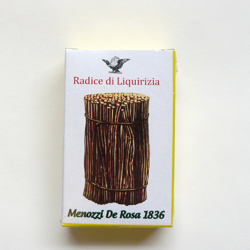 Schachtel Süßholz aus Kalabrien, italienisch